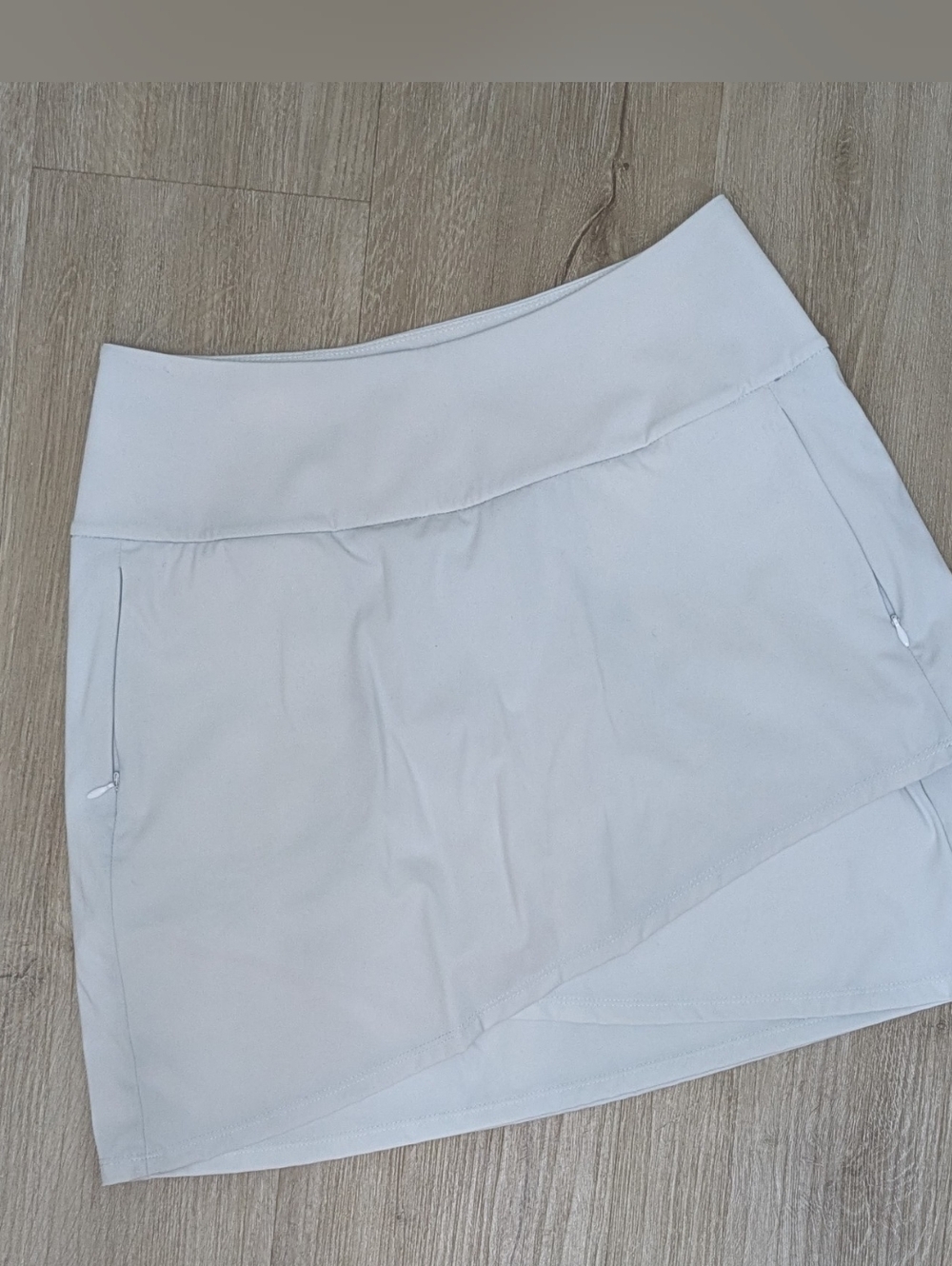 Kinona Sport White Wrap It Up Athleisure Golf Tennis Skort Small - Picture 3 of 8